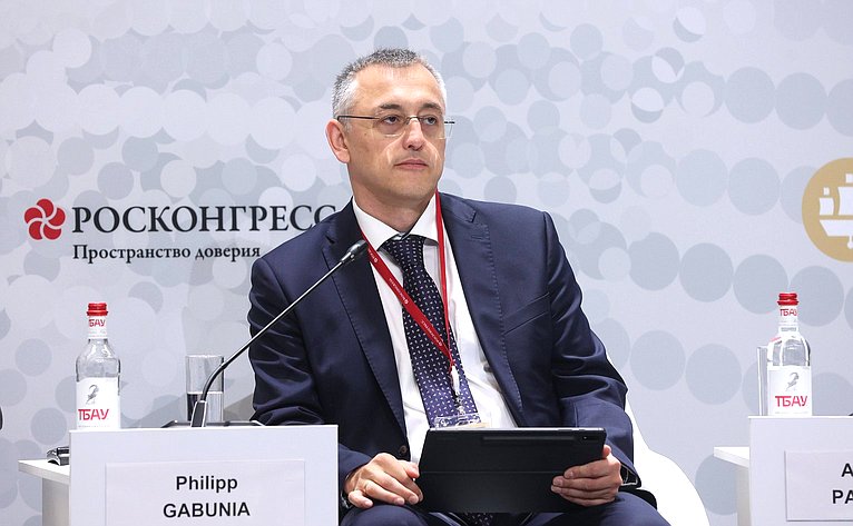 XXVIII Петербургский международный экономический форум (ПМЭФ’25). «Программа долгосрочных сбережений – драйвер развития российской экономики и улучшения благосостояния граждан»