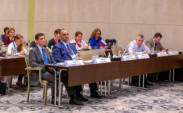 Заместитель председателя Комитета СФ по социальной политике Мохмад Ахмадов принял участие в XIV региональной конференции российских соотечественников стран Африки и Ближнего Востока