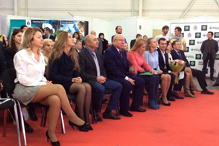 Александр Вайнберг принял участие в церемонии награждения лауреатов всероссийского конкурса «Звезда качества России»