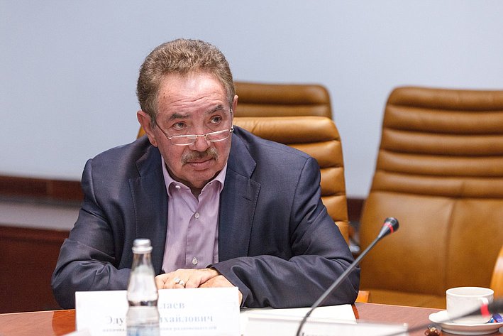 Заседание Временной комиссии СФ по вопросам совершенствования законодательства РФ в области СМИ