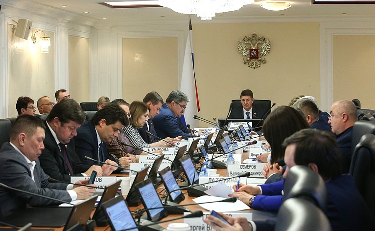 Заседание Комитета СФ по федеративному устройству, региональной политике, местному самоуправлению и делам Севера