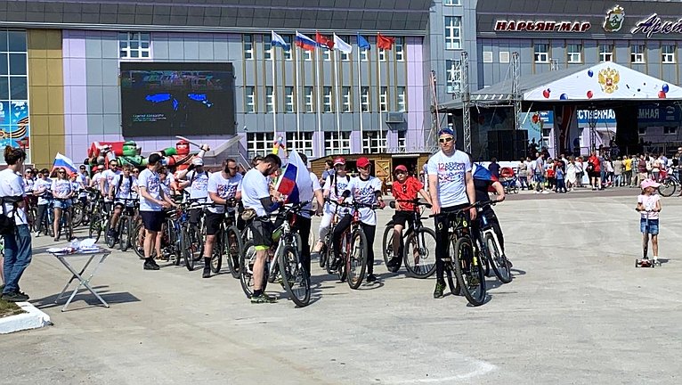 Денис Гусев принял участие в велопробеге посвященном Дню России