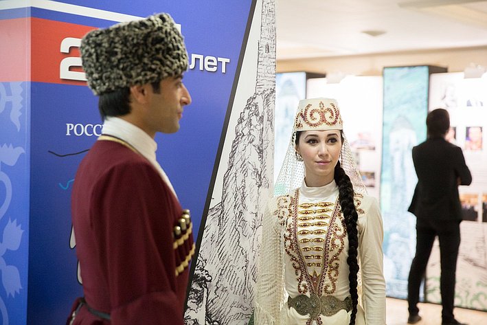 Выставка, посвященную истории, культуре и социально-экономическому развитию Республики Ингушетия в Совете Федерации. Июнь 2015