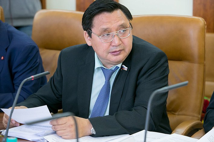 Заседание Комитета по федеративному устройству, региональной политике, местному самоуправлению и делам Севера Акимов