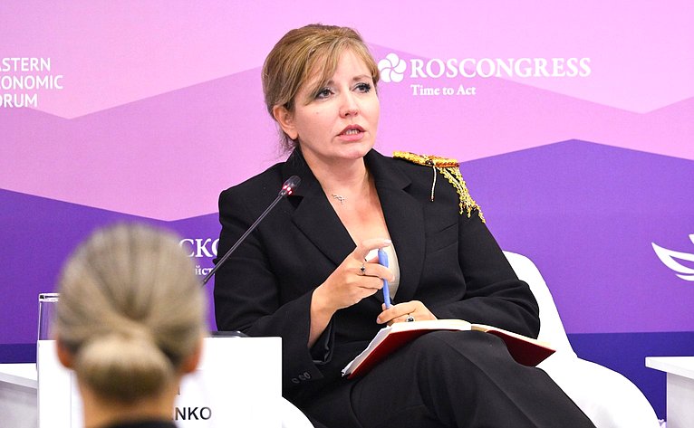 Панельная дискуссия «Инвестиции в киберустойчивость: как риск-ориентированный подход меняет традиционную модель кибербезопасности». X Восточный экономический форум