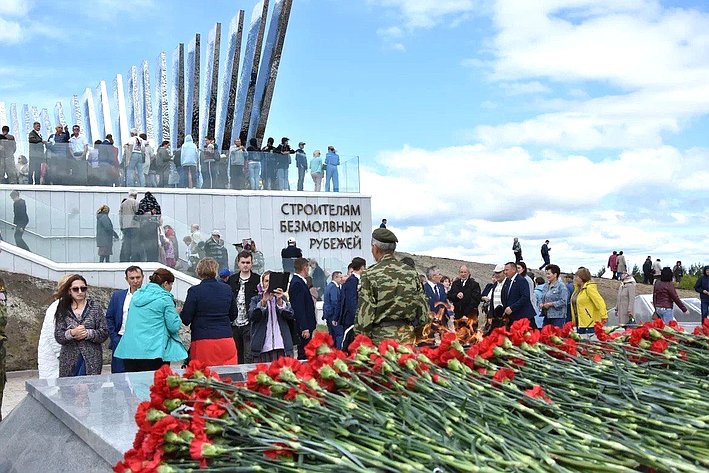 Николай Журавлев принял участие в церемонии торжественного открытия мемориала «Строителям безмолвных рубежей» в Чувашской Республике