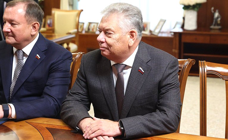 Николай Воробьев