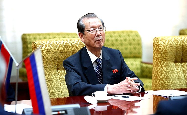 Председатель Верховного Народного Собрания КНДР Цой Тхе Бок
