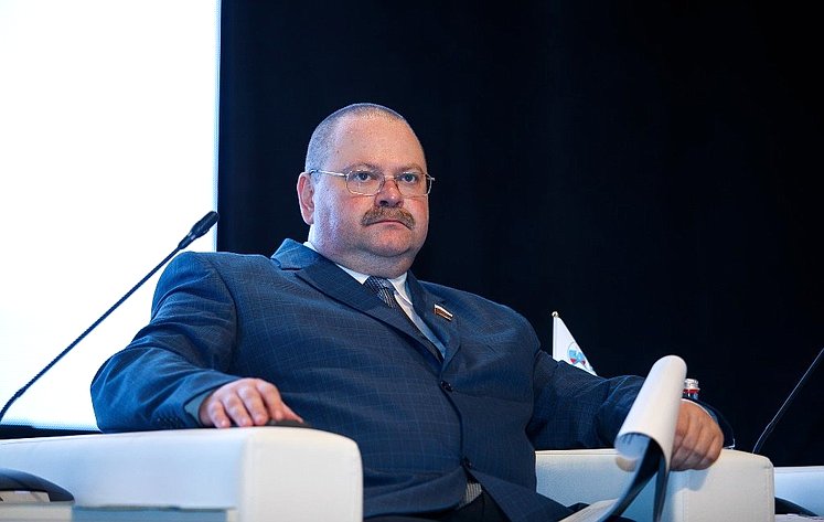 О. Мельниченко: Вовлечение граждан в принятие управленческих решений ...