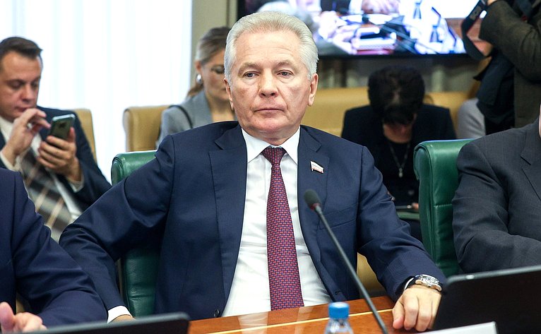 Валерий Пономарев