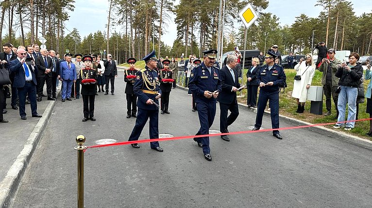 Сергей Рябухин принял участие в церемонии открытия нового комплекса зданий Ульяновского гвардейского суворовского военного училища