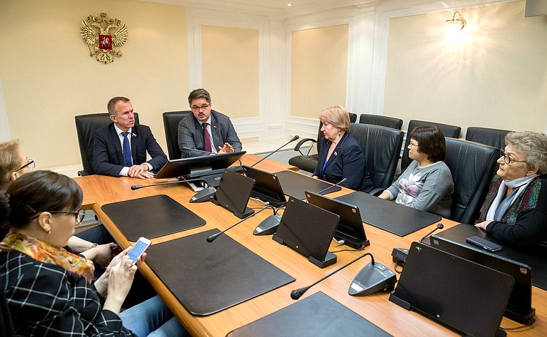 Встреча Владимира Кравченко и Анатолия Широкова с депутатами Томской области