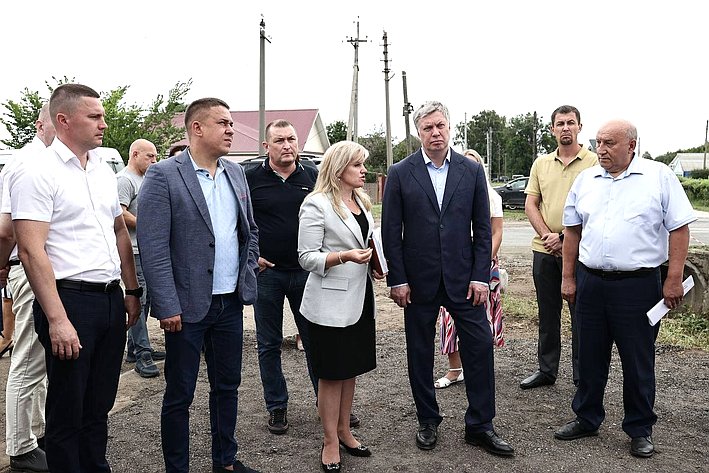 Айрат Гибатдинов вместе с губернатором Алексеем Русских совершил рабочую поездку в Старомайнский район Ульяновской области