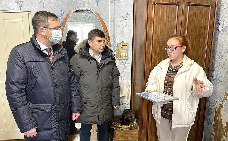 Николай Владимиров проинспектировал порядок работы пункта помощи животным