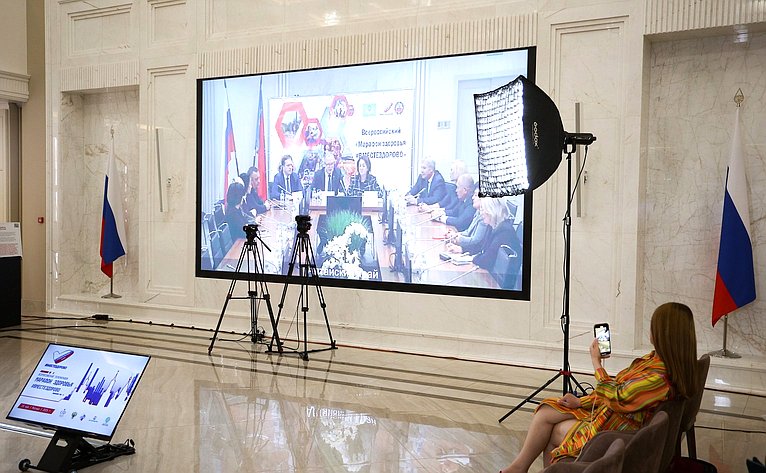 Второй Всероссийский телемарафон «Марафон здоровья #ВМЕСТЕЗДОРОВО» совместно с Советом по региональному здравоохранению при СФ