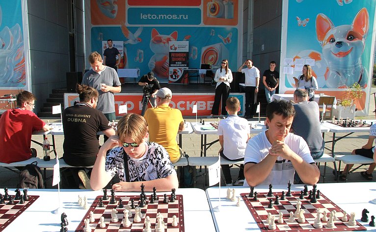 Инна Святенко и Сергей Карякин стали инициаторами проведения в столичном районе Марьино шахматного турнира «Кубок Сергея Карякина»