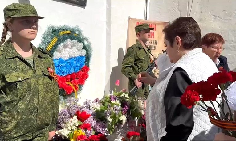 Лариса Мельник приняла участие в торжественной церемонии открытия Парты Героя