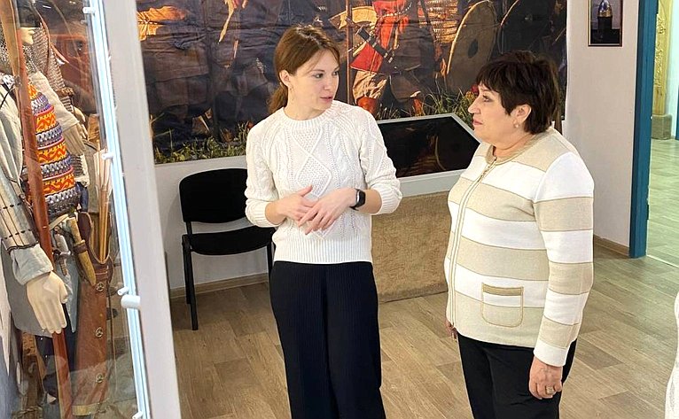 Ольга Хохлова посетила три крупных муниципальных образования