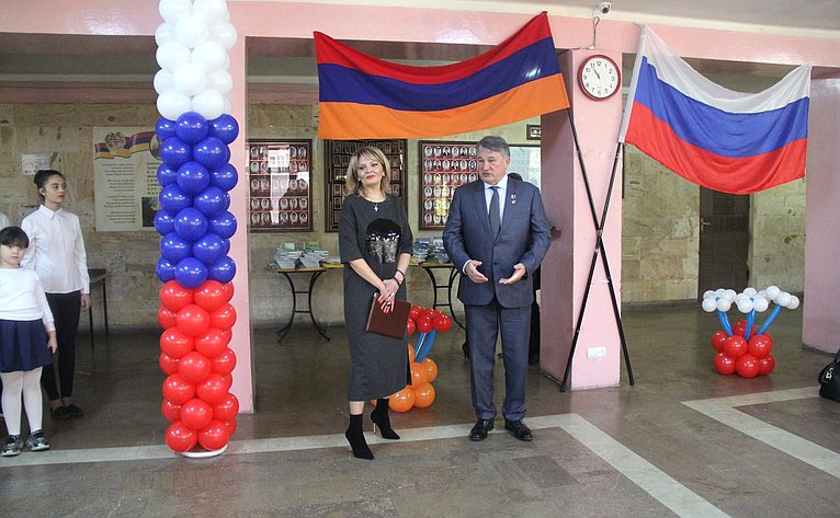 Ю. Воробьев во главе делегации Совета Федерации в Армении