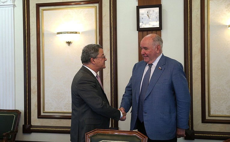Григорий Карасин провел встречу с Ивом Россье, который с 2017 по 2021 являлся послом Швейцарии в России