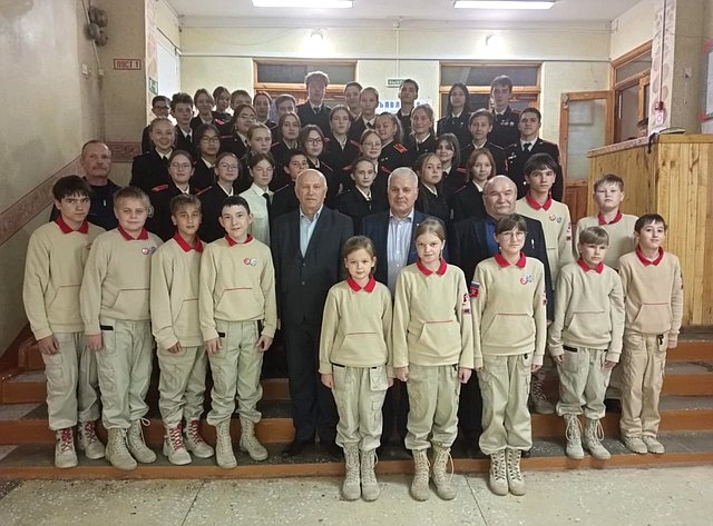 Сергей Мартынов встретился с кадетами двух школ в Марий Эл