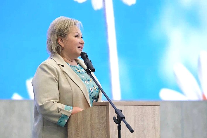 Елена Писарева