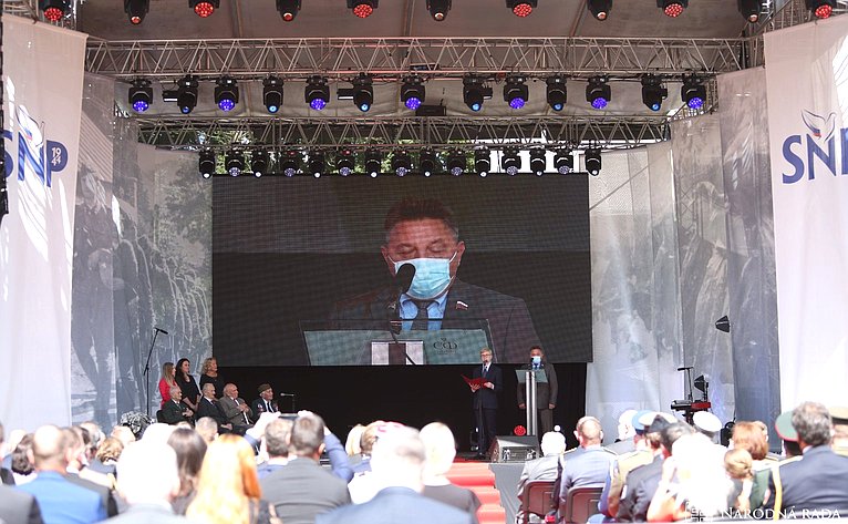 Вячеслав Тимченко выступил на торжественной церемонии