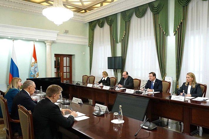 Сергей Митин провел заседание Комиссии Парламентского Собрания по экономической политике, промышленности и торговле