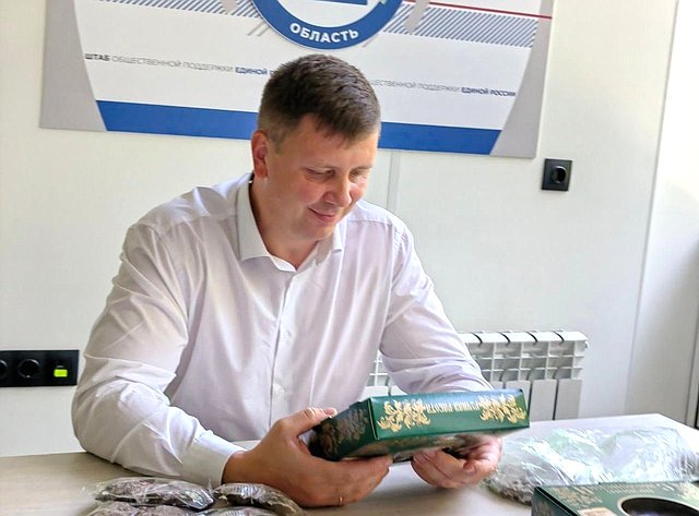 Артем Малащенков провел встречу с предпринимателем Ириной Демьяновой, которая подала заявку в Роспатент для регистрации регионального бренда