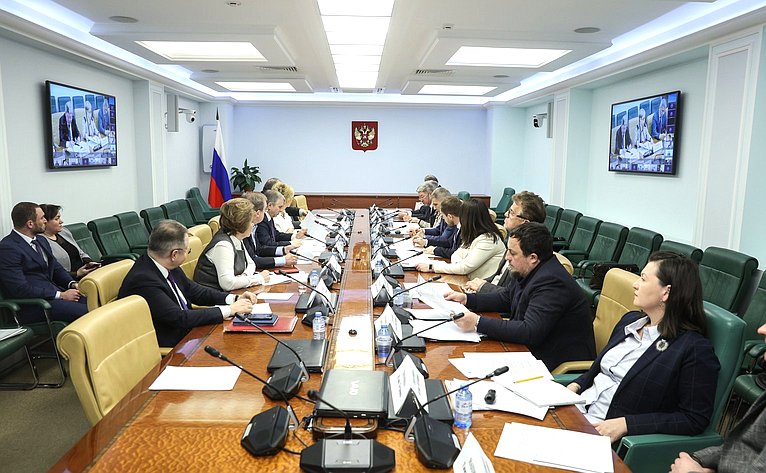 Заседание рабочей группы по мониторингу ситуации в сфере заготовки, переработки и реализации шерсти в РФ