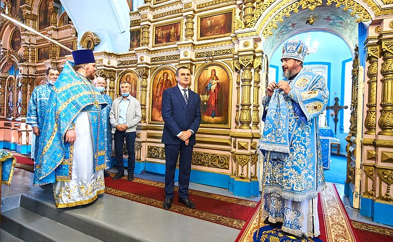 Николай Федоров посетил храм Успения Пресвятой Богородицы в Чебоксарском районе Чувашии