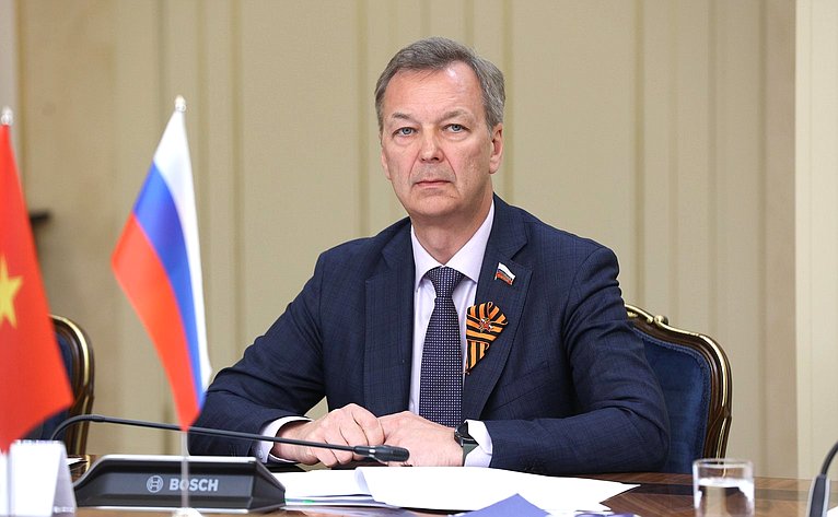 Андрей Яцкин