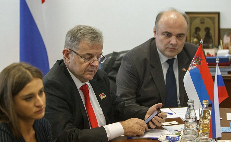 Делегация Сербии на встрече с В. Рязанским