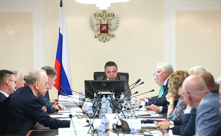 Заседание Комитета СФ по Регламенту и организации парламентской деятельности