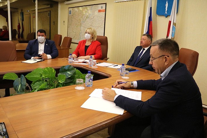 Олег Алексеев в рамках работы в регионе принял участие в заседании областного правительства