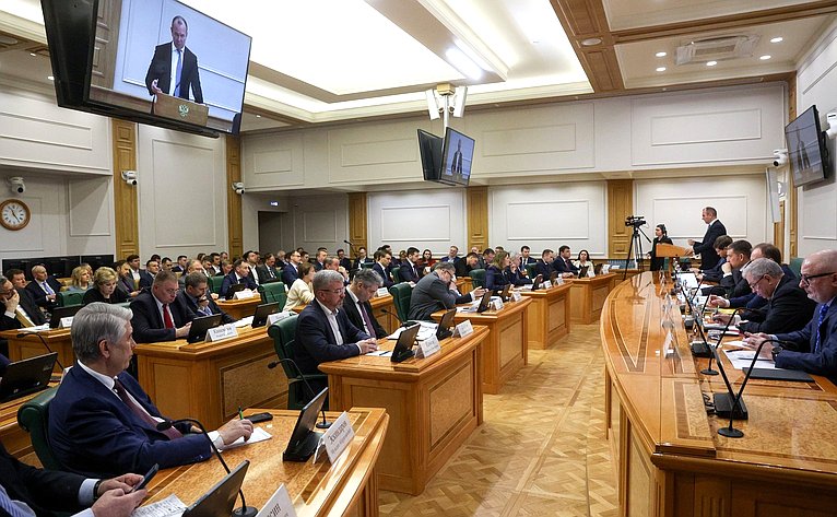 Совместное заседание Совета по развитию цифровой экономики при Совете Федерации и Совета по развитию финансового рынка при Совете Федерации на тему «Кибербезопасность. Что нужно изменить в регулировании?»