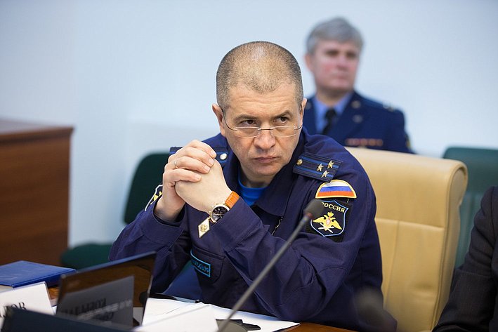 Совместное заседание Комитетов СФ по вопросам обеспечения российских авиаперевозчиков квалифицированными летными кадрами 11