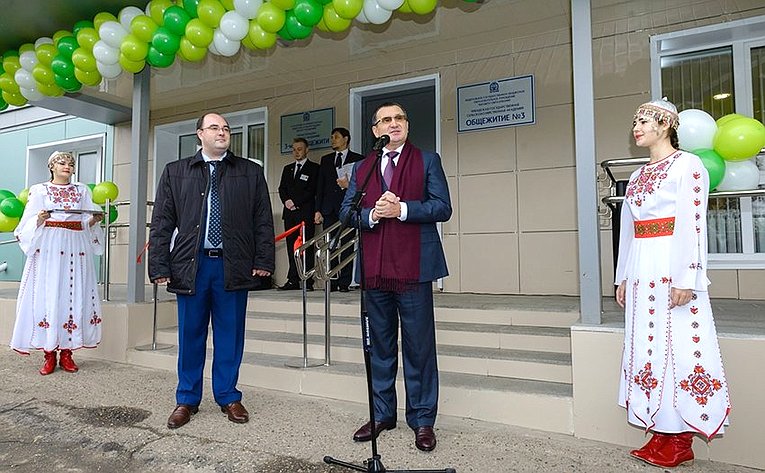 Николай Федоров принял участие в торжественных мероприятиях в честь 85-летия Чувашской государственной сельскохозяйственной академии