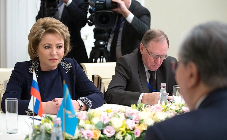 В. Матвиенко на встрече с делегацией Казахстана
