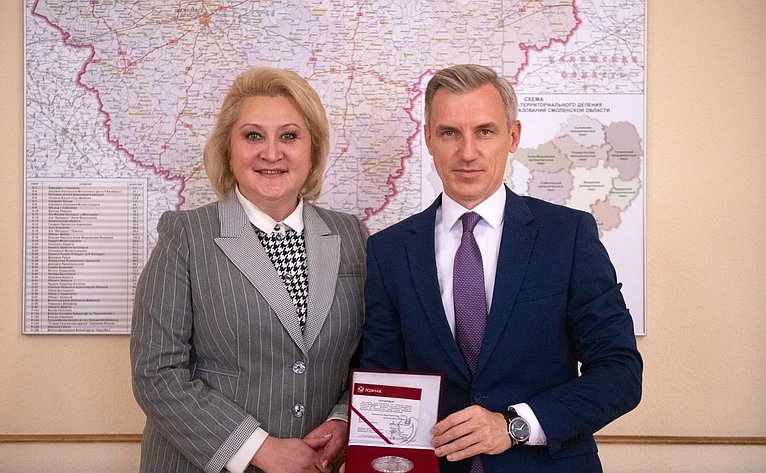 В ходе поездки состоялась встреча председателя Комитета СФ Лилии Гумеровой с главой региона Василием Анохиным