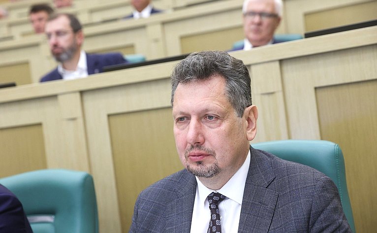 Парламентские слушания Комитета Совета Федерации по бюджету и финансовым рынкам «О параметрах проекта федерального бюджета на 2026 год и плановый период 2027 и 2028 годов»