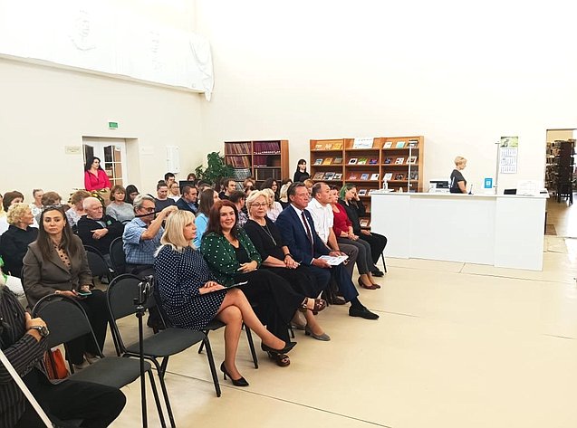 Сергей Рябухин принял участие в презентации нового краеведческого альбома «Симбирск-Ульяновск: дорога длиною в век»