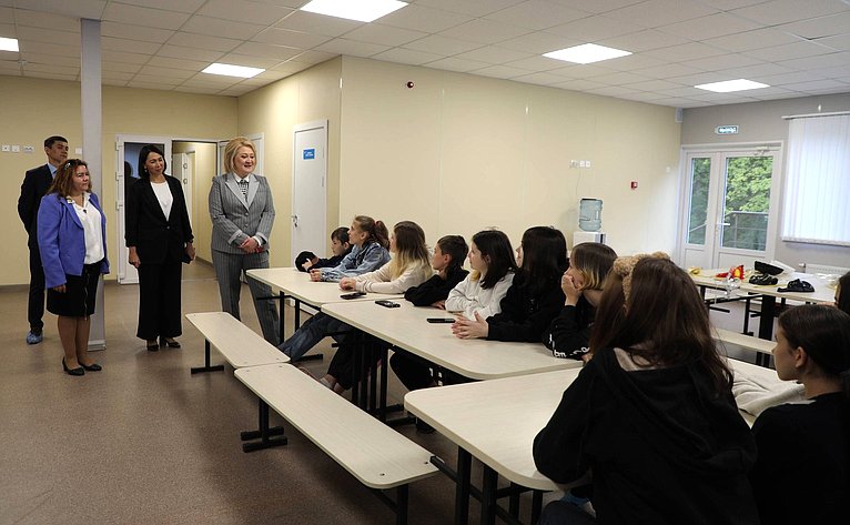 Лилия Гумерова посетила центр образования в Уфе и детский оздоровительный лагерь «Чайка»