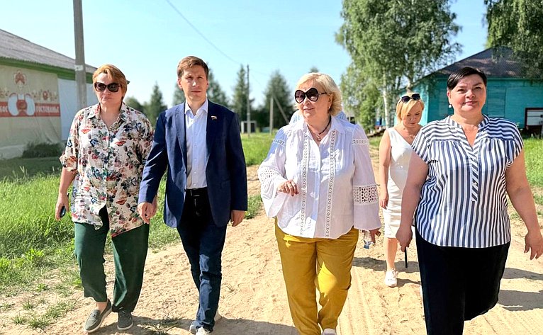 Иван Новиков посетил лагерь «Альтаир»