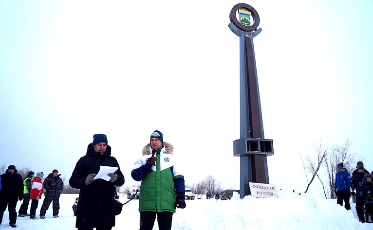 Эдуард Исаков принял участие в снегоходном пробеге к месту слияния Оби и Иртыша