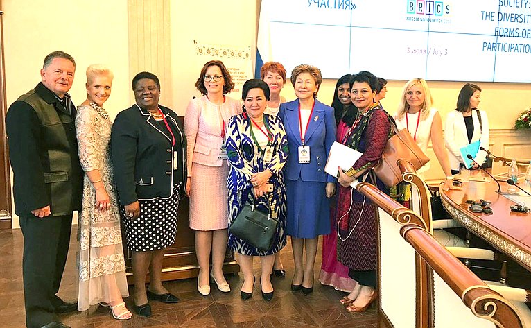 Первый Международный конгресс женщин стран ШОС и БРИКС «Роль женщин в современном обществе: сотрудничество в политике, экономике, науке, образовании и культуре»