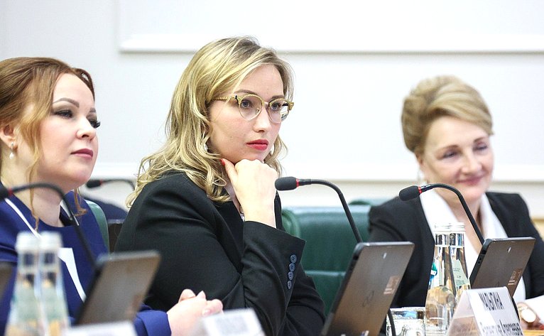 Валентина Матвиенко провела встречу с женщинами – главами муниципальных образований