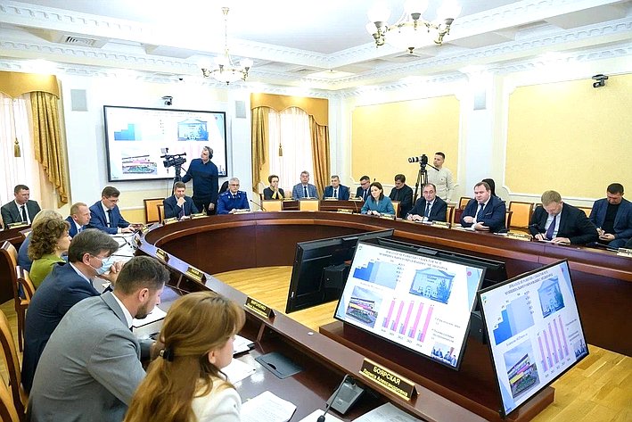 Андрей Шевченко в ходе работы в регионе принял участие в заседании правительства Оренбургской области