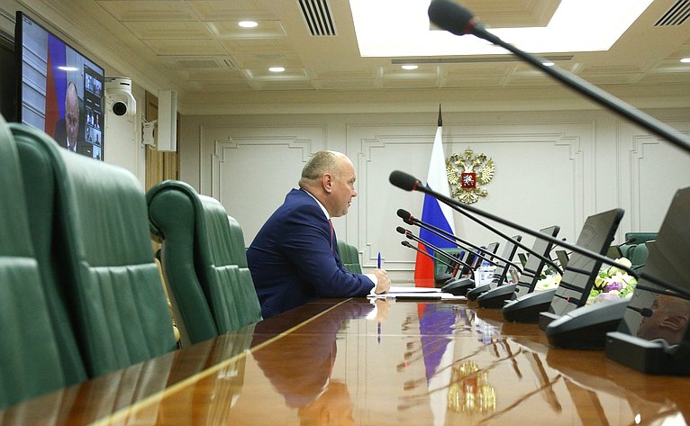 Алексей Кондратенко провел заседание секции «Селекция и семеноводство» Экспертного совета при профильном Комитете СФ