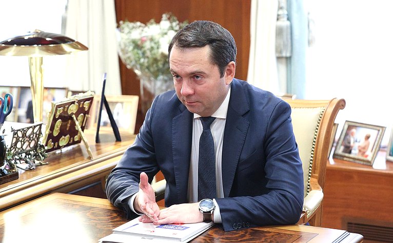 Валентина Матвиенко провела встречу с губернатором Мурманской области Андреем Чибисом